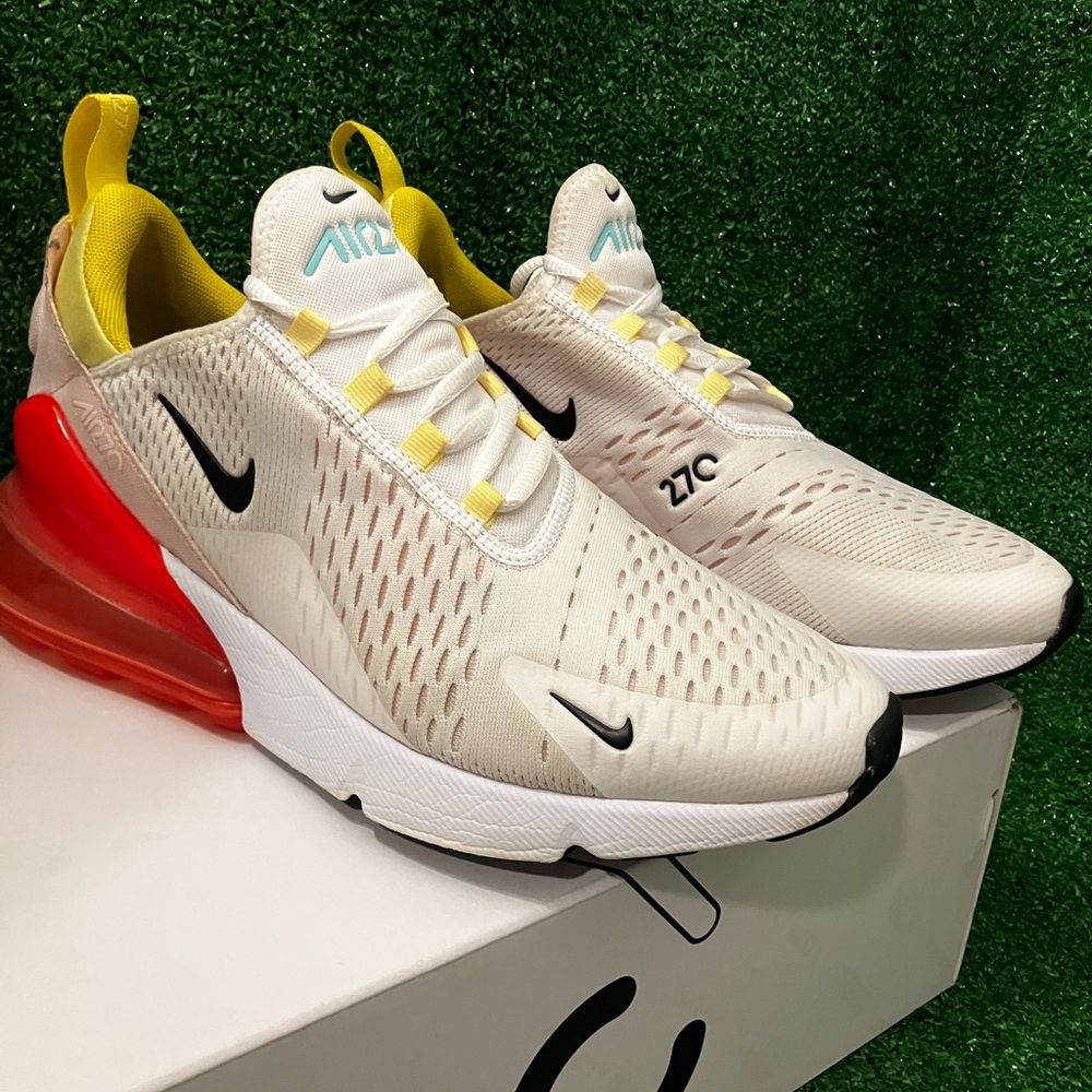 Nike Air Max 270 White Bright Crimson Women size 9.5